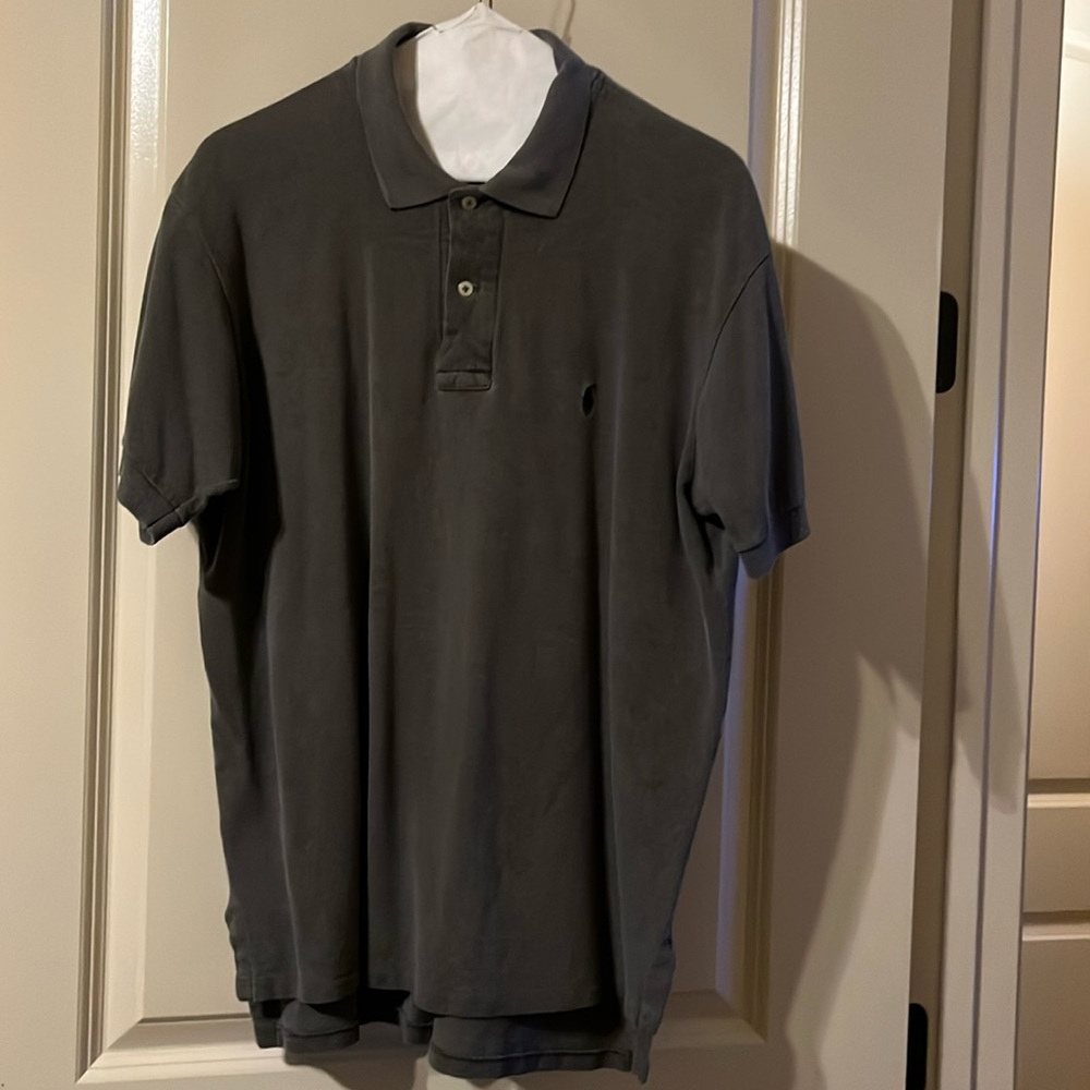 Ralph Lauren Men's Dark Gray Polo Short Sleeve Shirt, size Medium